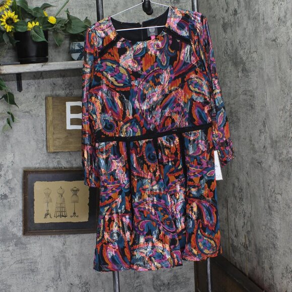 NWT Vince Camuto Womens Novelty Metallic Chiffon Fit & Flare Dress Red Multi 16 - Picture 4 of 9